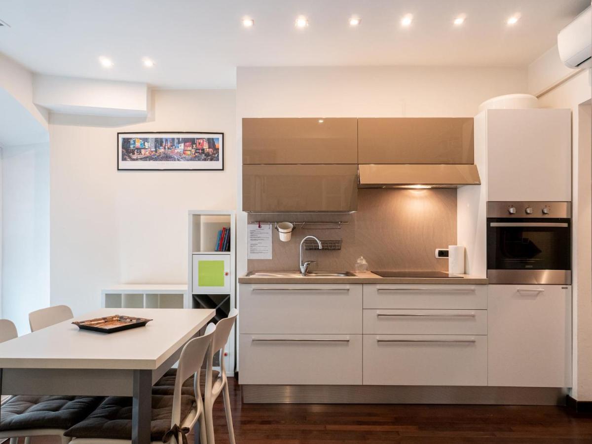 The Best Rent - Modern Duomo Apartment Μιλάνο Εξωτερικό φωτογραφία