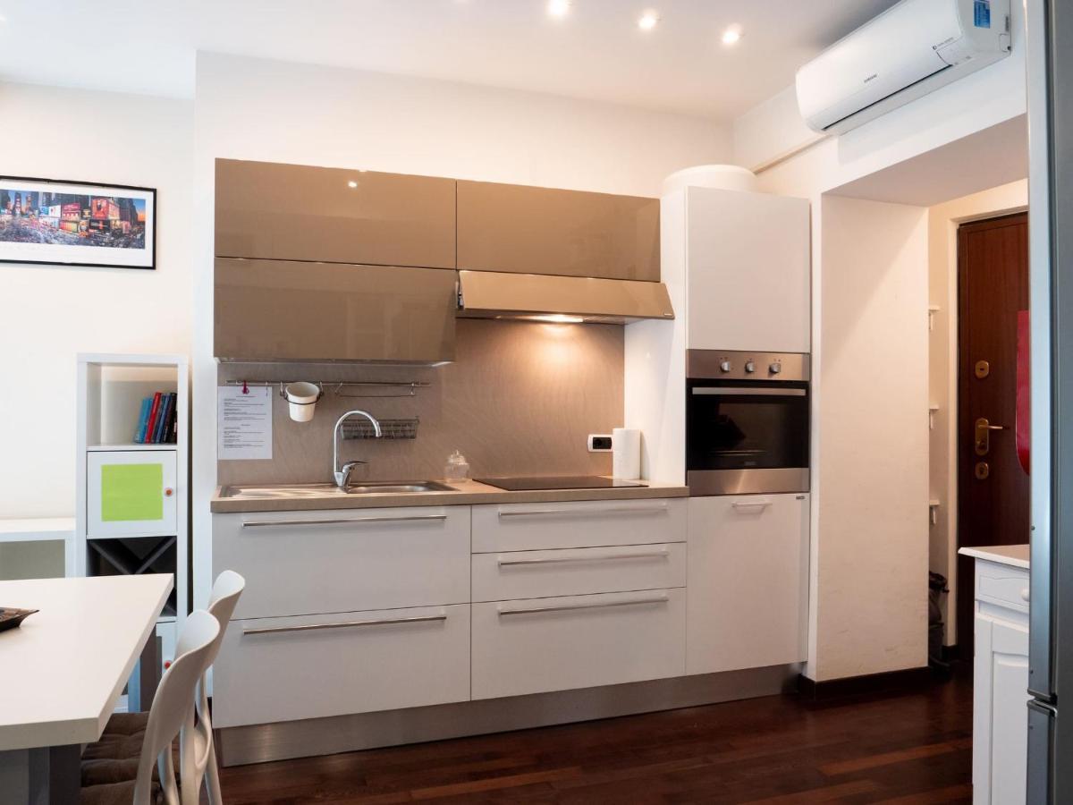 The Best Rent - Modern Duomo Apartment Μιλάνο Εξωτερικό φωτογραφία